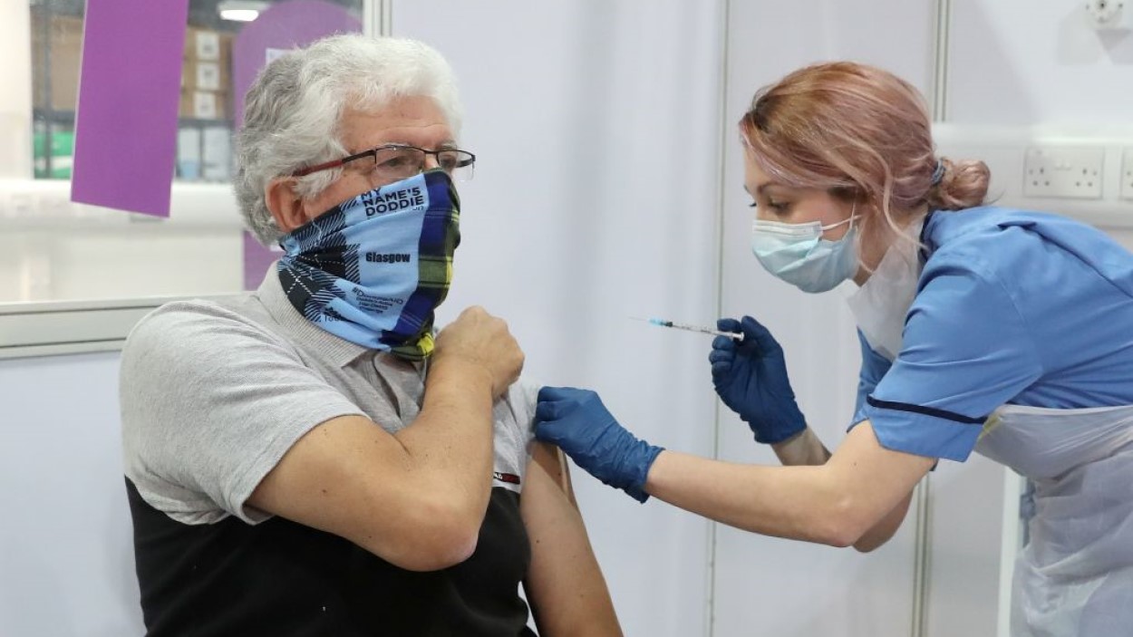 Real-World Data Confirm Pfizer and AZ COVID-19  Vaccine Efficacy – And Bolster UK Dosing Policy