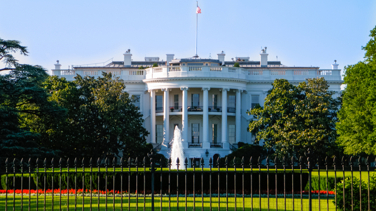 Biden Signs COVID-19 Relief EO To Expand And Accelerate Testing, Fill PPE Shortages
